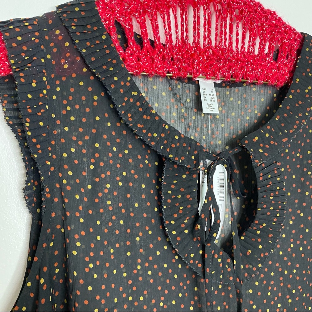 Additionelle Pleated Sleeveless Polka Dot Top
